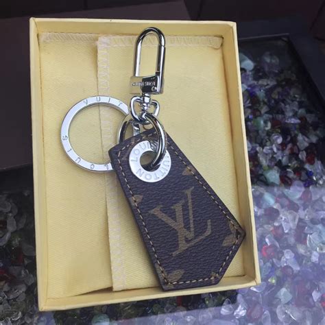 louis vuitton key holder products for sale 